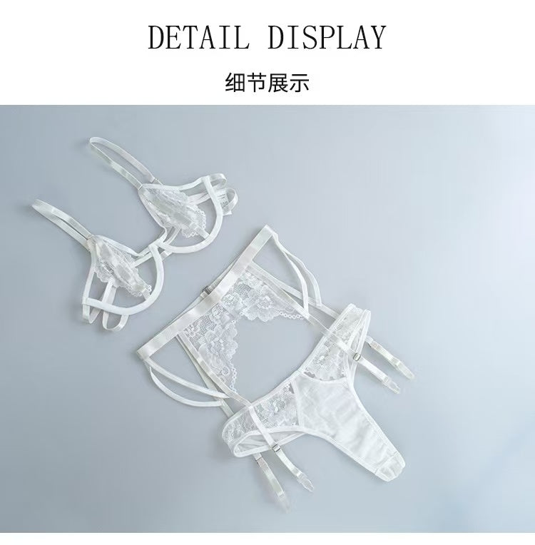 European and American erotic sets: Lysis seductive and sexy see-through lingerie set for purposes. Four-piece set.YY903