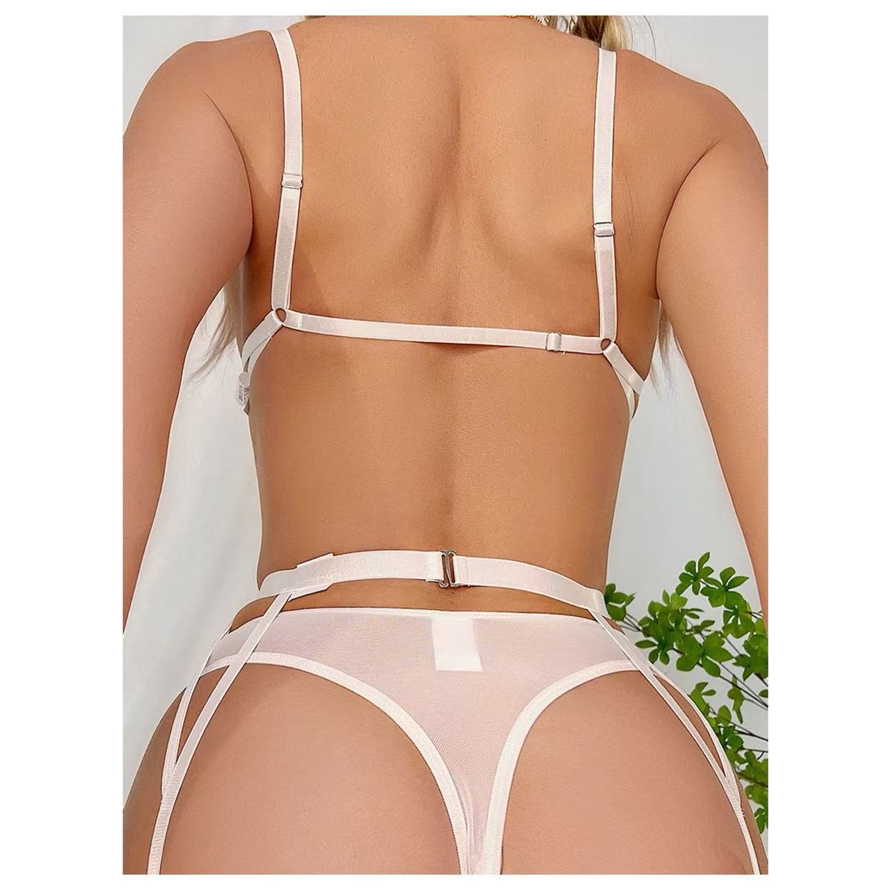 European and American erotic sets: Lysis seductive and sexy see-through lingerie set for purposes. Four-piece set.YY903